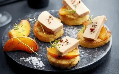 mini brioches perdues à la pêche et au foie gras mini brioches perdues à la pêche et au foie gras